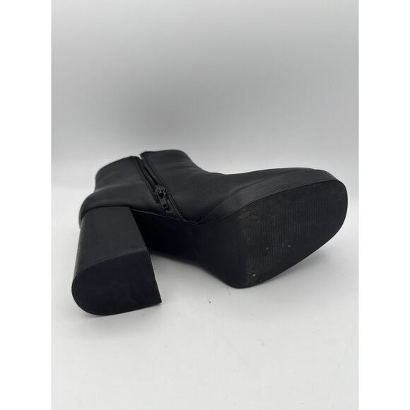 NWT Women’s Steve Madden Black Leather Platform Ankle Boots Sz 7.5M - Picture 3 of 8